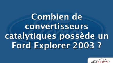 Combien de convertisseurs catalytiques possède un Ford Explorer 2003 ?